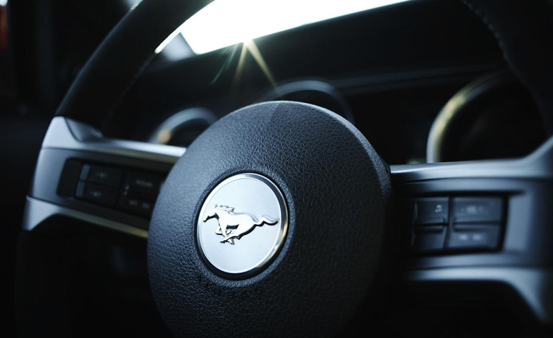 Illustration for article titled 2015 Mustang Steering Wheel
